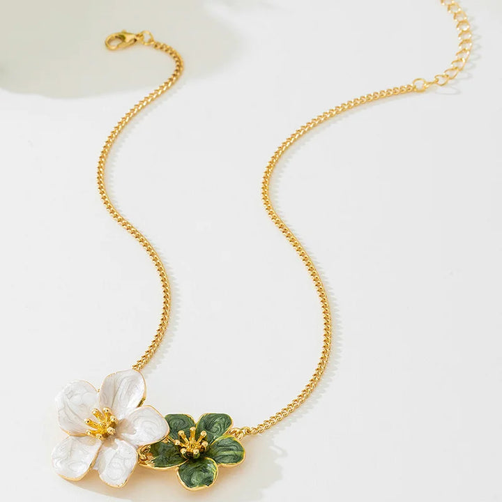Florencia Verde Enamel Necklace