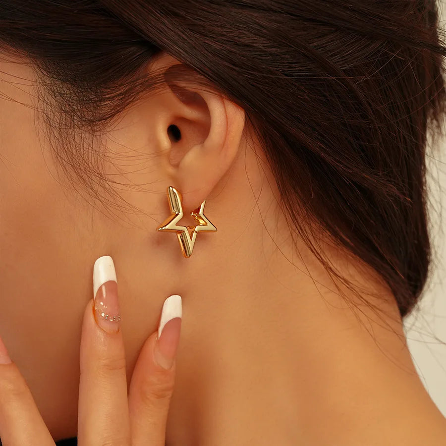 Petite Étoile Silver Hoops
