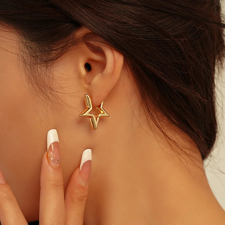 Petite Étoile Silver Hoops