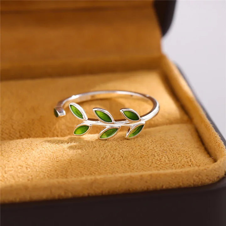 Iris | Sterling Silver Ring