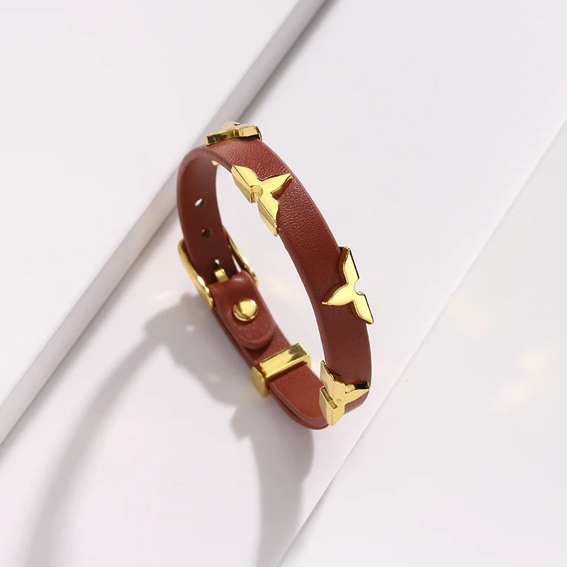 Hidden Edge Leather Bracelet