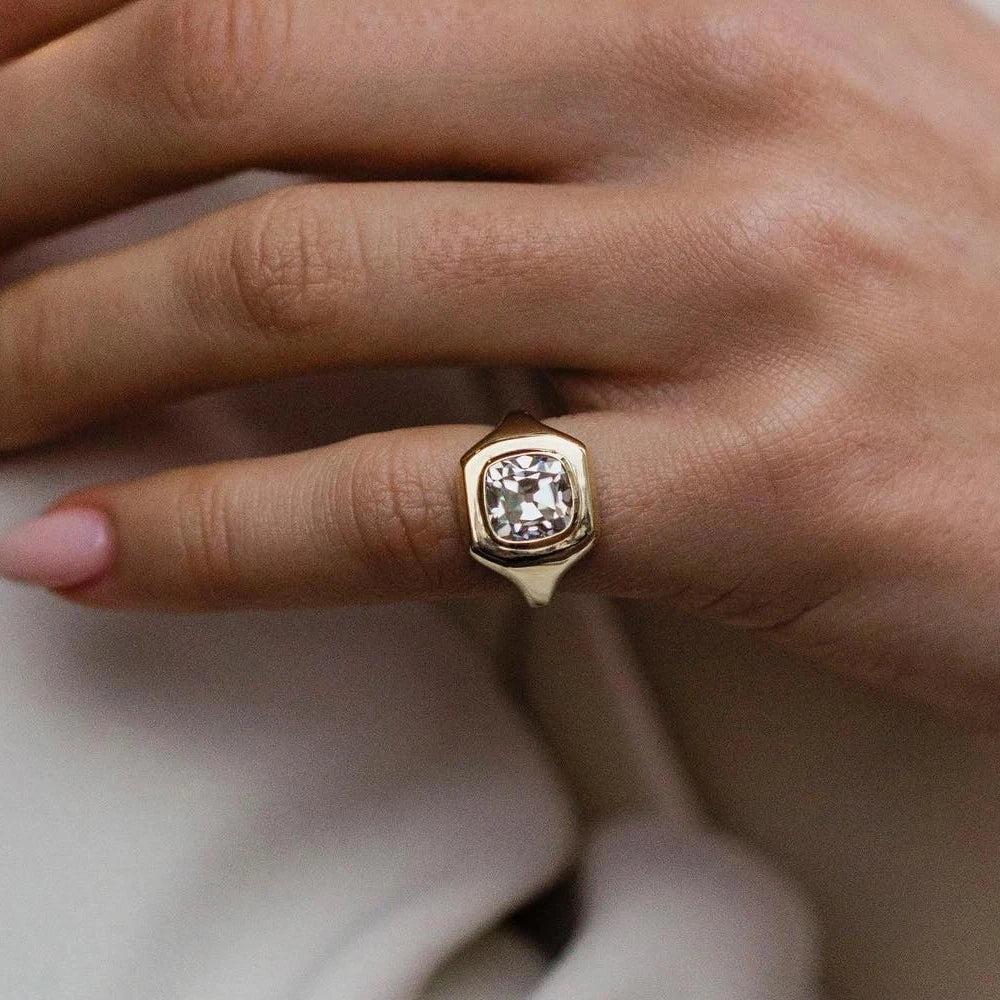 Queen's Hand 14k Gold-Plated Ring