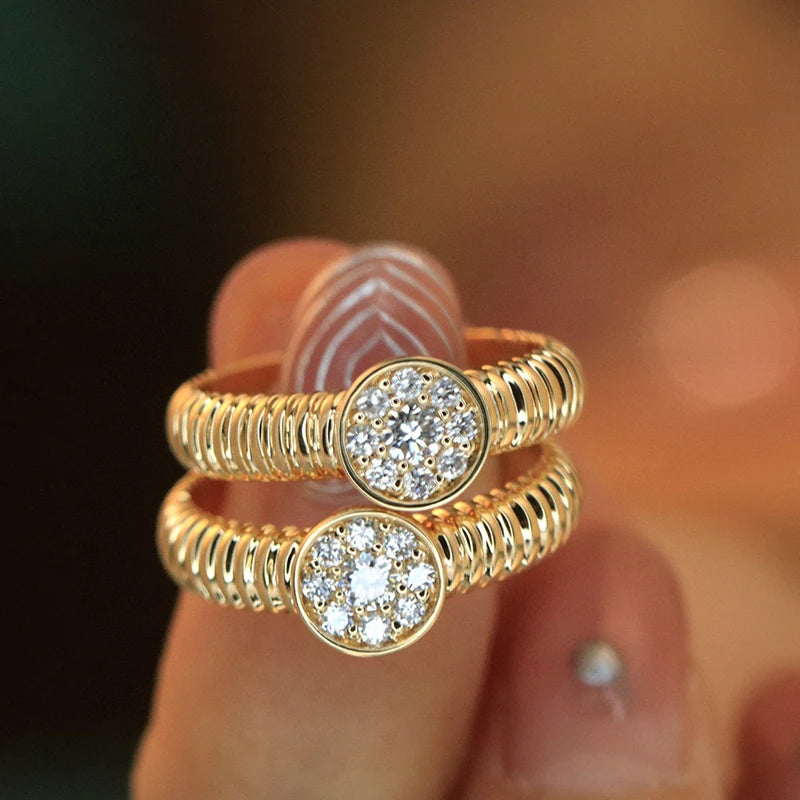 18k Gold Vérité Diamond Ring