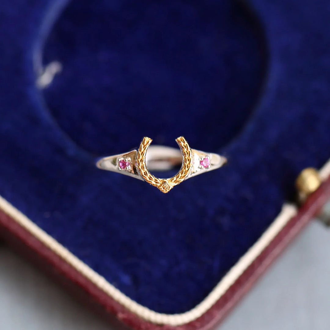 Équilina Gallery Silver Ring