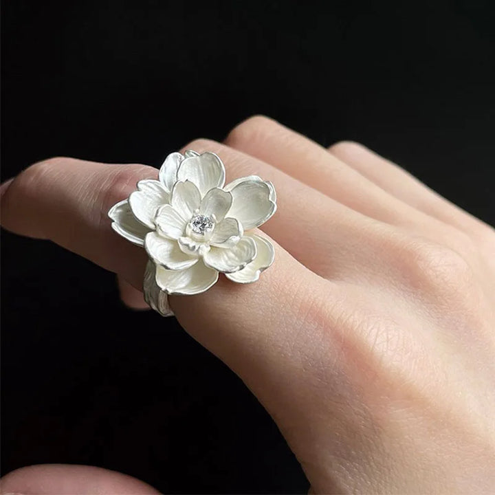 Clarice Fleur Silver Ring