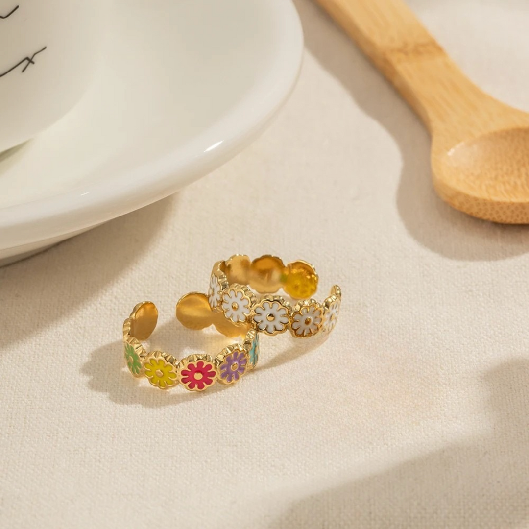 Elenya Daisy Waterproof Ring