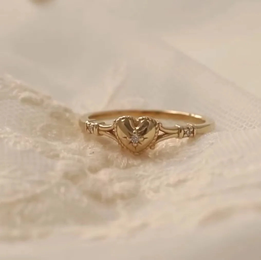 Ismirra Valor Heart Ring