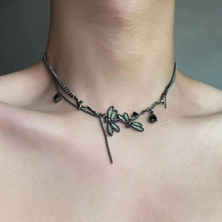 Moonlight Lily Choker