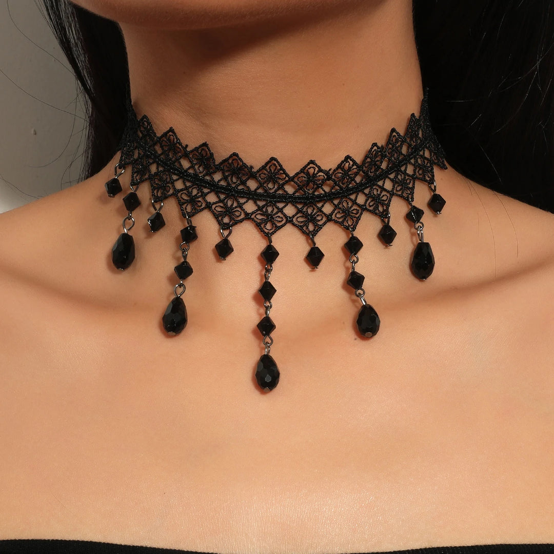 Mortia Dentelle Gothic Chocker