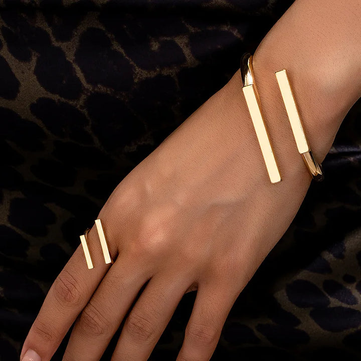 Petra Line Set