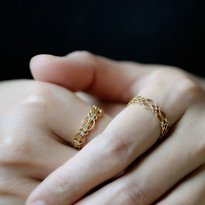 Daphne Oro Cage Ring