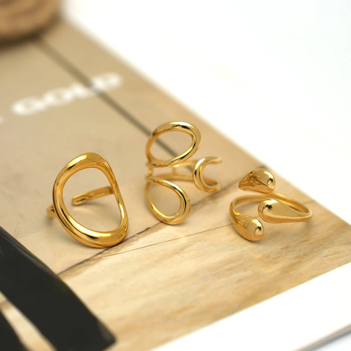 Bronté Waterproof Coil Ring