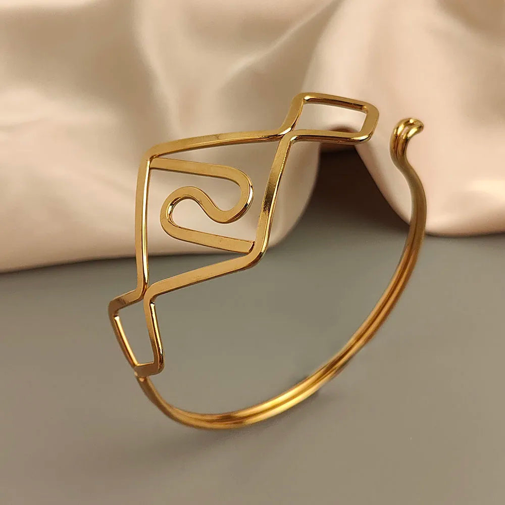Églantine Nouveaux Cuff Bracelet