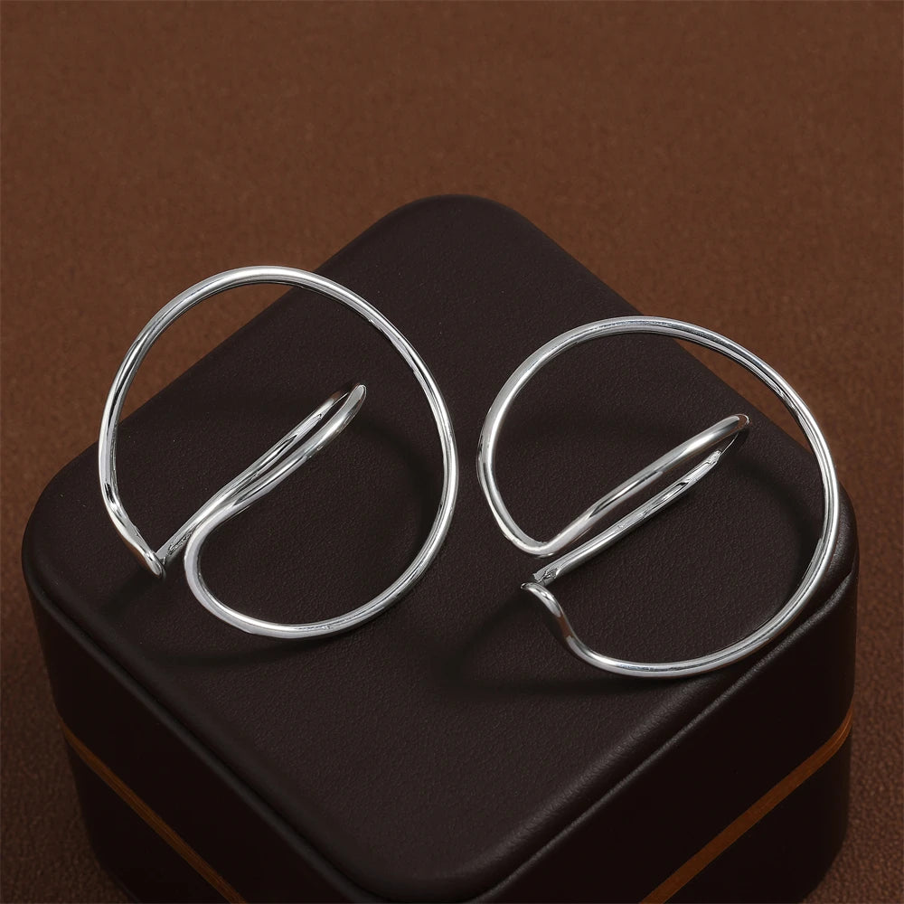 Lustrous Warp Earrings