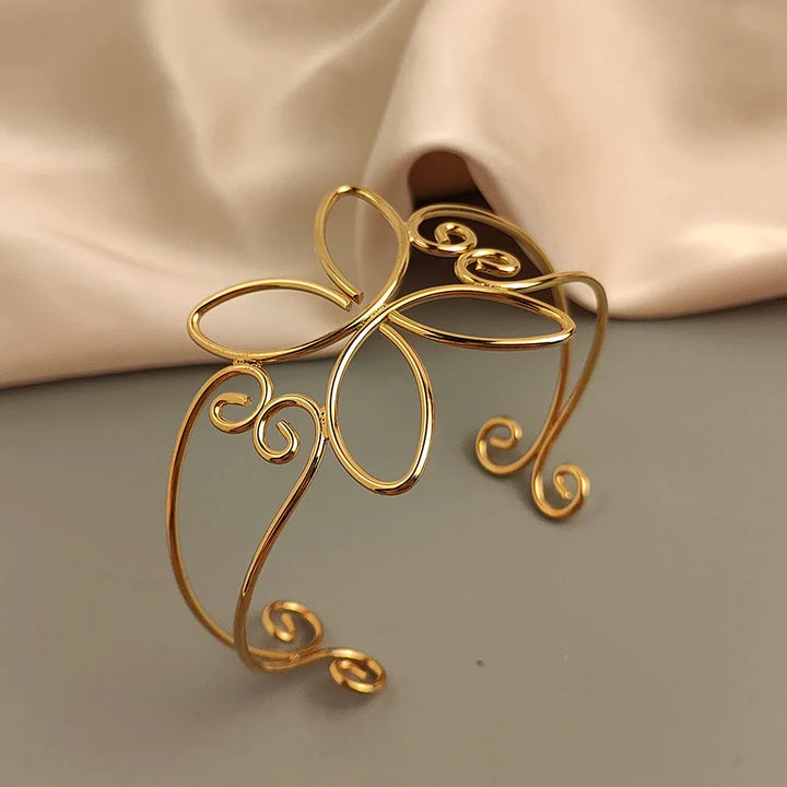 Églantine Nouveaux Cuff Bracelet