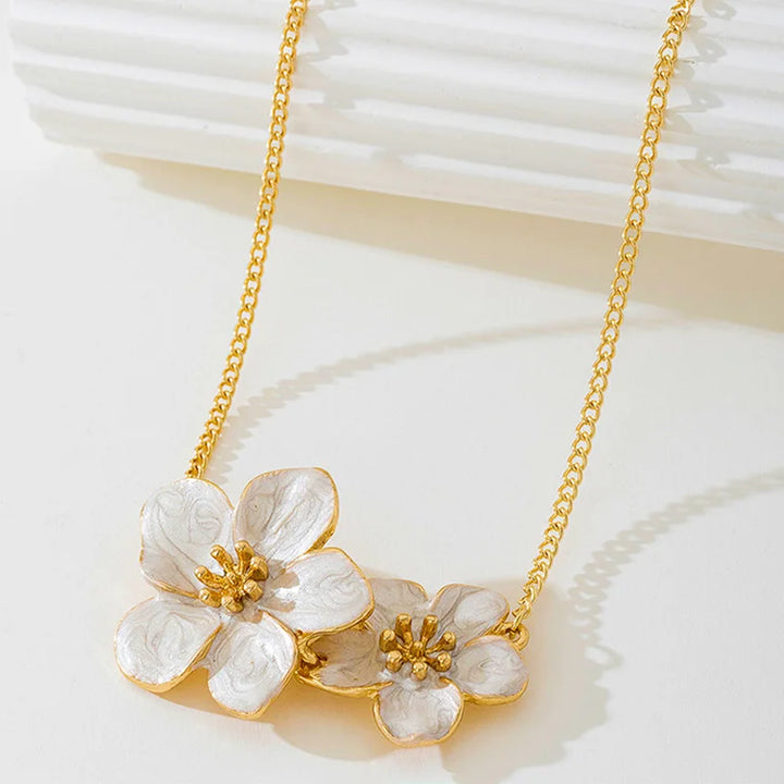 Florencia Verde Enamel Necklace