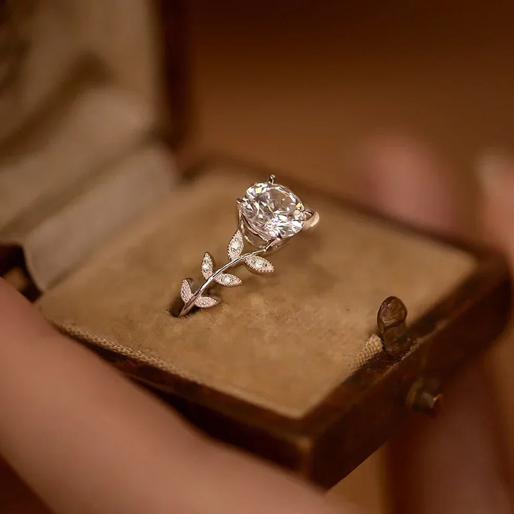 Aveline Rue Moissanite Ring