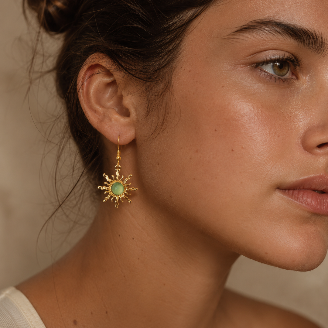Sol Relica Earrings & Necklace Set