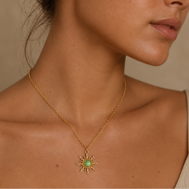 Sol Relica Earrings & Necklace Set