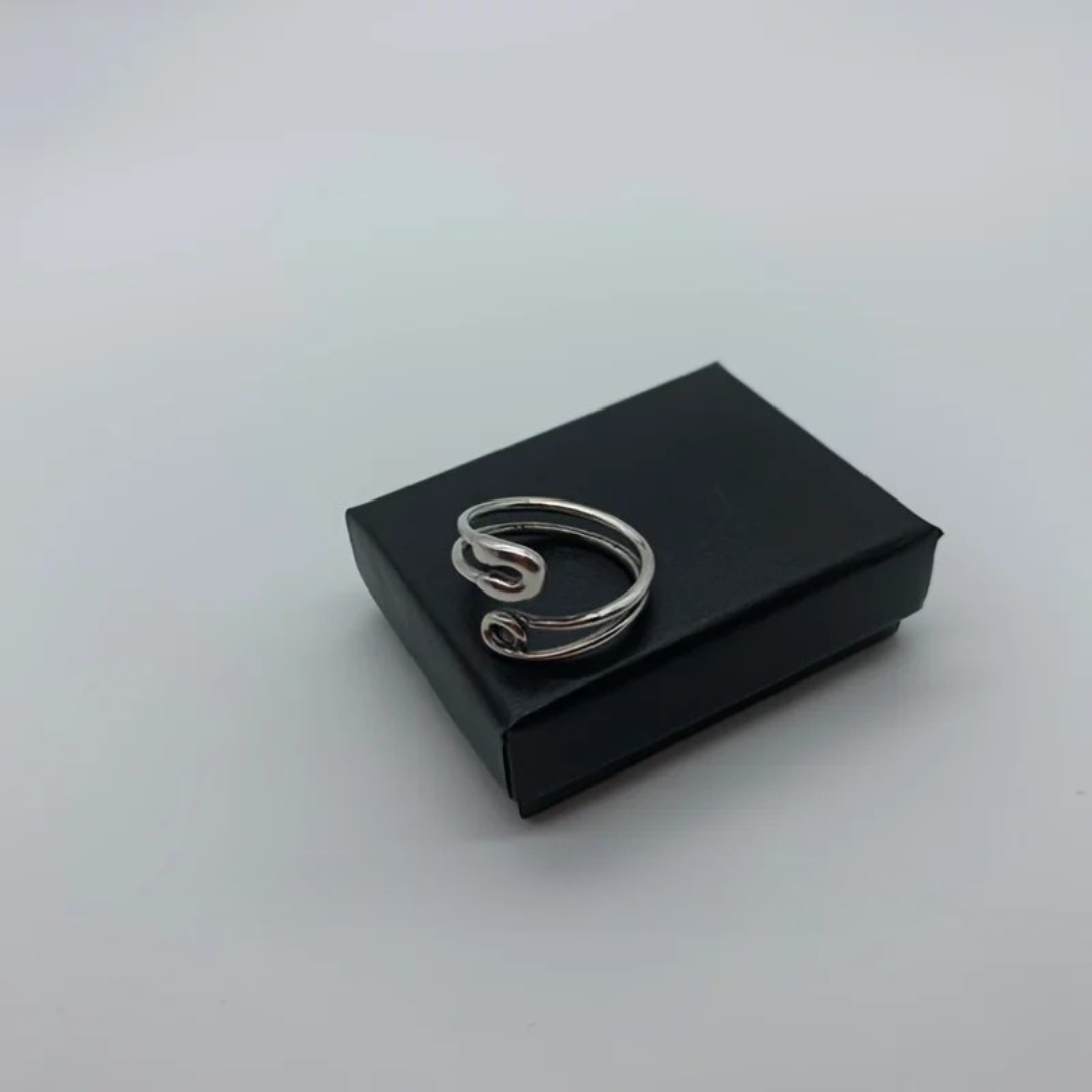 Twisted Safety Pin Ring