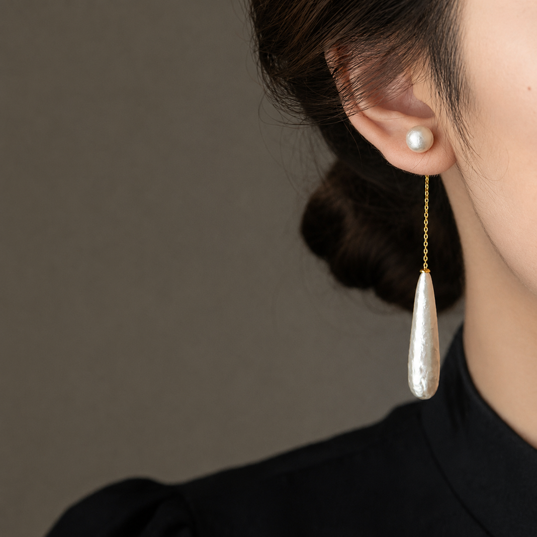 Evelyn Baroque Pendulum Earrings